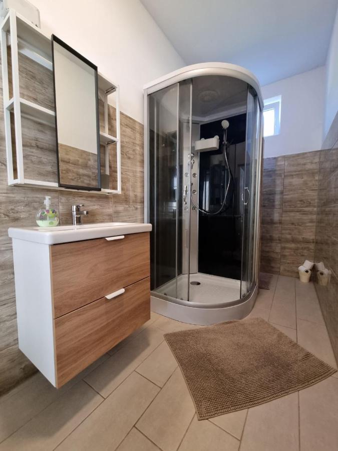 Balatonszabadi Fürdőtelep Nivo Apartman Siofok 아파트 외부 사진